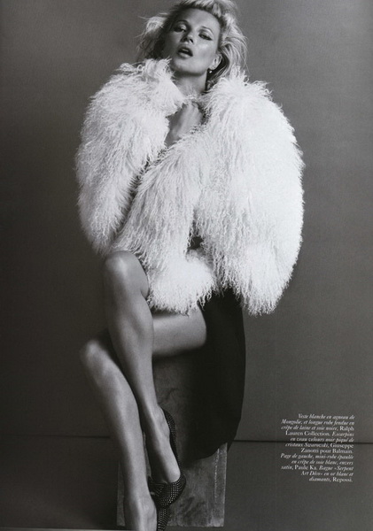     Vogue Paris (, 2009) 