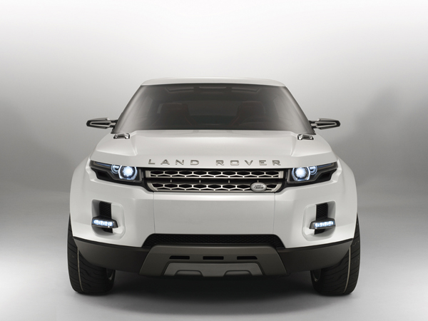 Land Rover LRX    Paris Motor Show