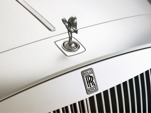 Rolls-Royce Ghost поступает в продажу