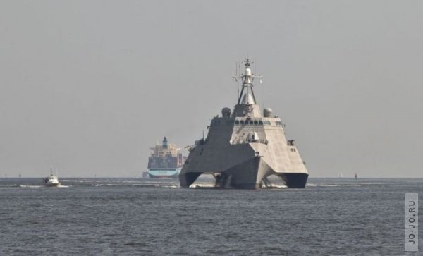 USS Independence -   