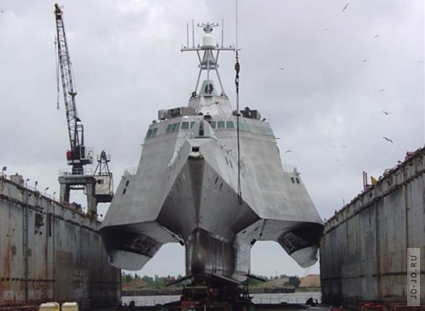 USS Independence -   