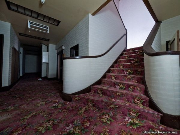 Забытый японский отель
