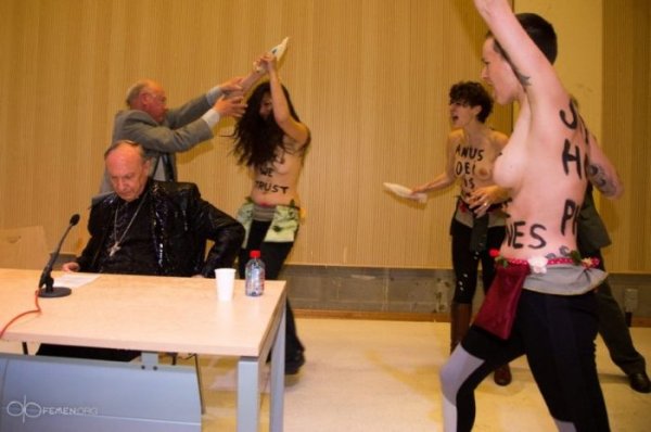   Femen    