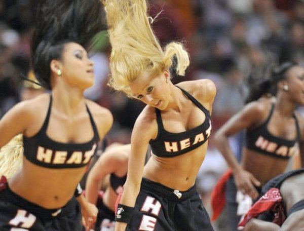 Черлидеры команды Miami Heat