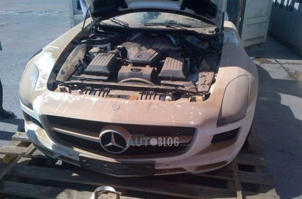 Mercedes SLS AMG,     