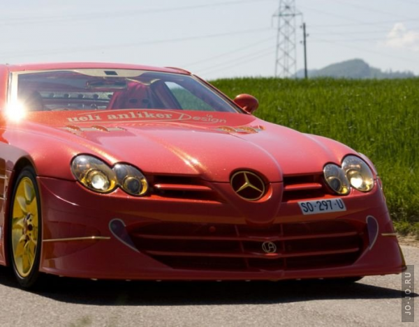   10     Mercedes McLaren SLR