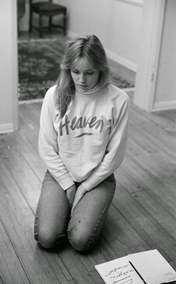 Фотосессия молодой Шэрон Стоун в 1983 году