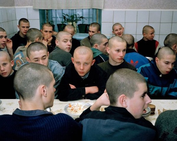 Несовершеннолетние заключенные сибирских колоний