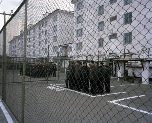 Несовершеннолетние заключенные сибирских колоний