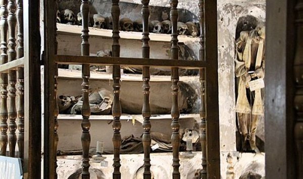 Катакомбы капуцинов - необычное кладбище в Палермо