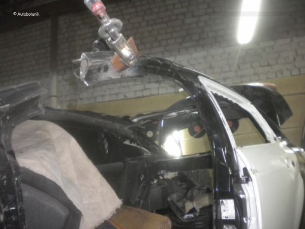 Фотоотчет о восстановлении «перевертыша» Ford Focus