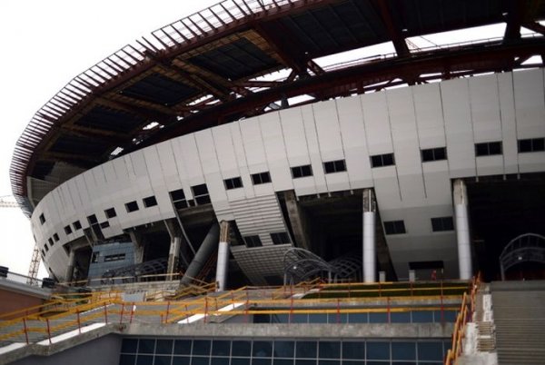 Cтадион «Зенит-Арена» начал, наконец, строиться