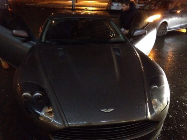 В Питере 15-летний водитель спорткара Aston Martin устроил ДТП