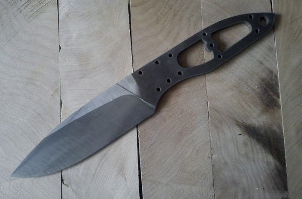 Фотоотчет о создании уникальных ножей маори