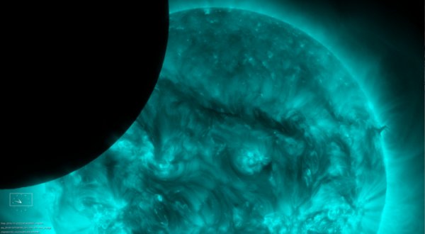 Обсерватория NASA сделала стомиллионное фото Солнца