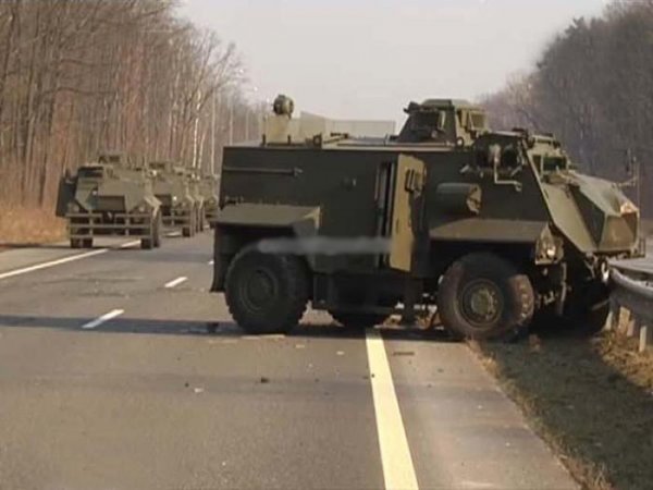 Украинская армия понесла небоевые потери на трассе Киев-Харьков