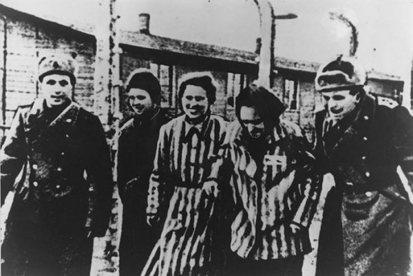 Воспоминания узников Освенцима