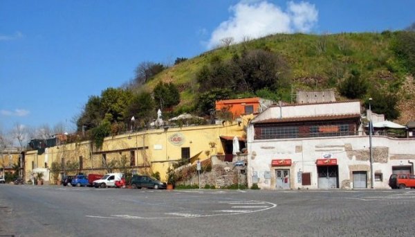 Монте Тестаччо – свалка с историей в 2000 лет