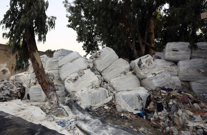 В Бейруте ищут пути выхода из мусорного кризиса