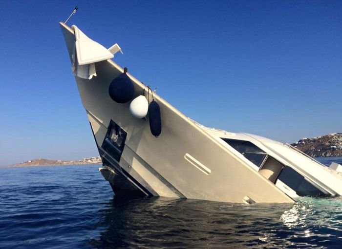 У берегов Греции затонула роскошная яхта стоимостью более 6 миллионов долларов