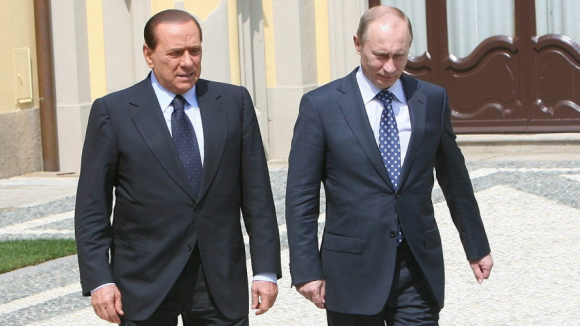 Украина возбудила уголовное дело против Путина и Берлускони