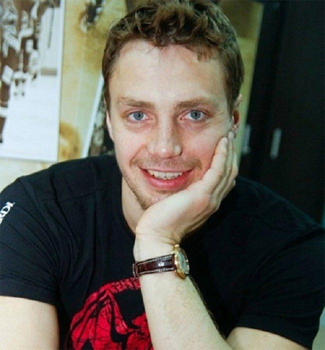 За несколько минут до своей гибели хоккеист Иван Ткаченко успел спасти еще одну жизнь