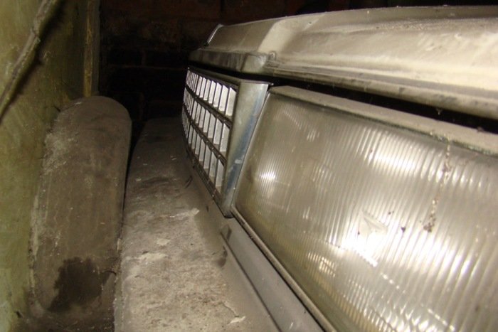    Toyota Mark II  20   