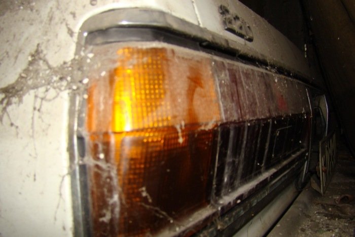    Toyota Mark II  20   