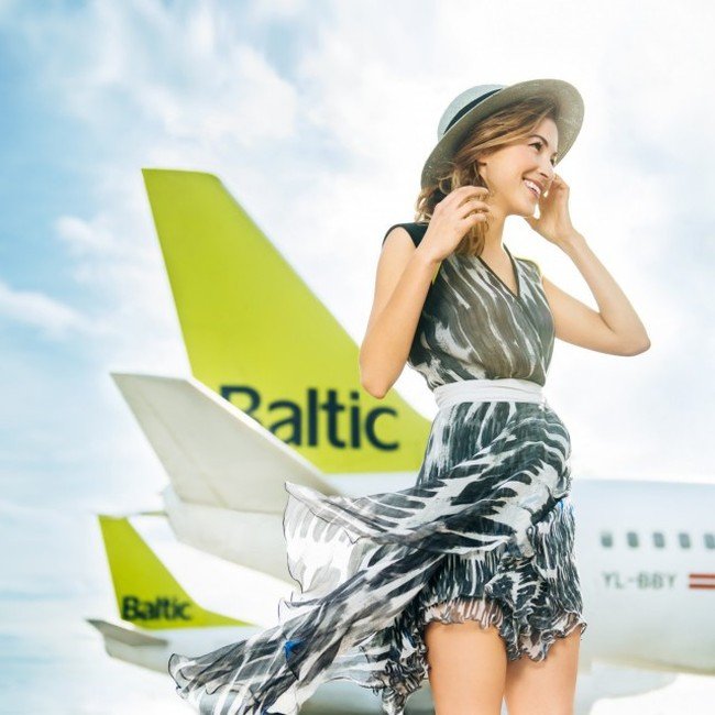   airBaltic    2016    