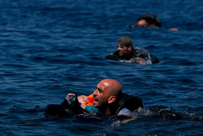       Reuters  2015 