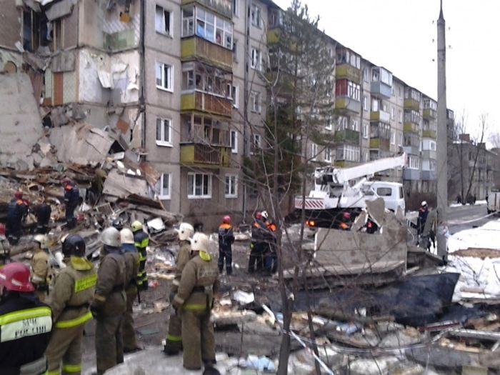 В Ярославле из-за взрыва бытового газа частично обрушился жилой дом