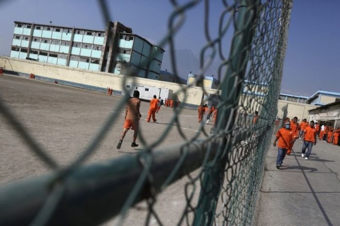 Прогулка по мексиканской тюрьме строгого режима