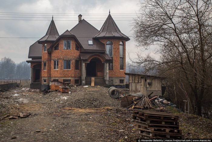 Коттеджный поселок украинских цыган