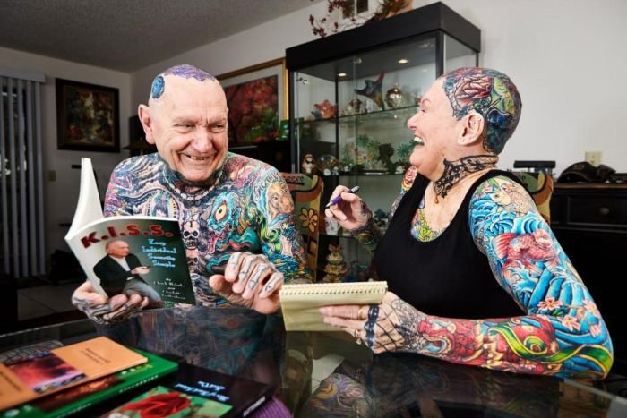  Самые татуированные пенсионеры из Книги рекордов Гиннесса (7 фото)