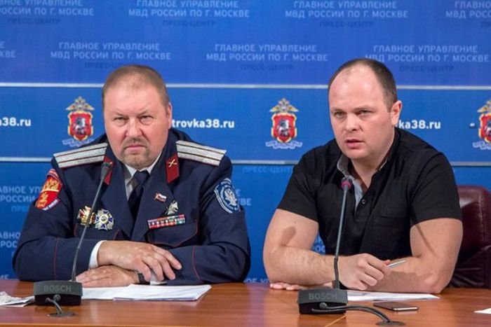 Как члены организации «Офицеры России» оказались обычными «братками» (16 фото) Как члены организации «Офицеры России» оказались обычными «братками» (16 фото)