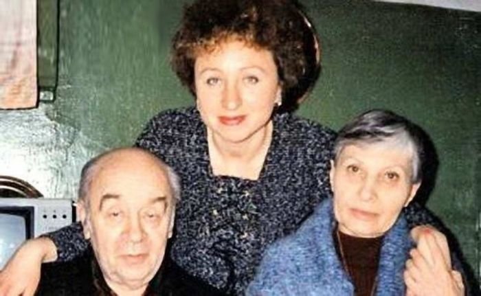 Отцы-одиночки среди знаменитостей (46 фото) Отцы-одиночки среди знаменитостей (46 фото)