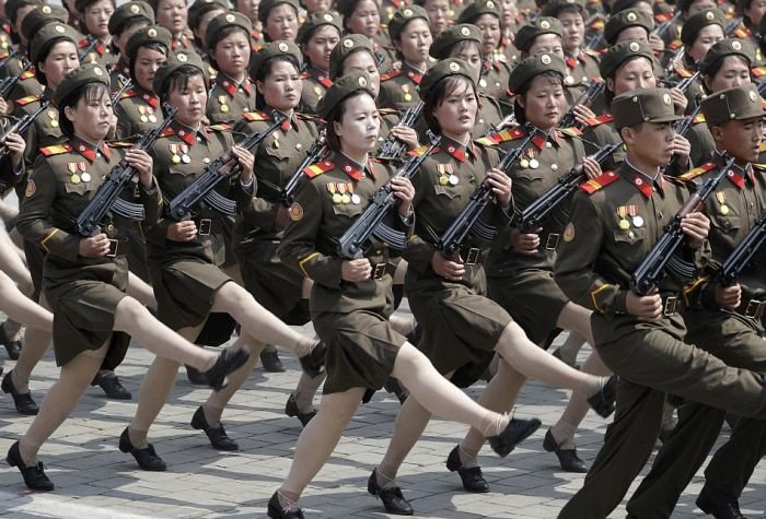  КНДР показала силы специального назначения (12 фото)