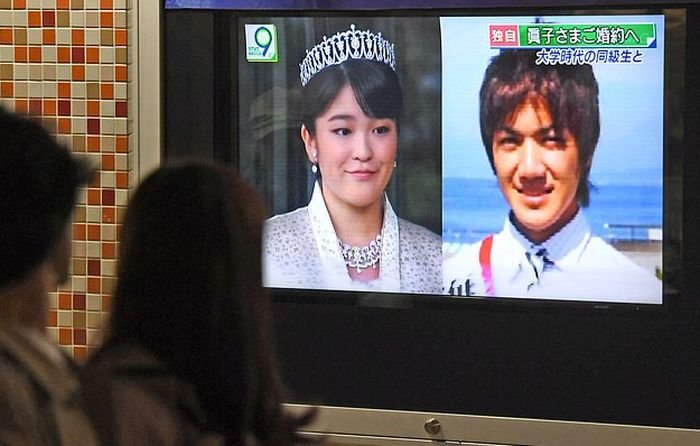  Принцесса Японии Мако Акисино выйдет замуж за простолюдина и лишится всех титулов (3 фото)