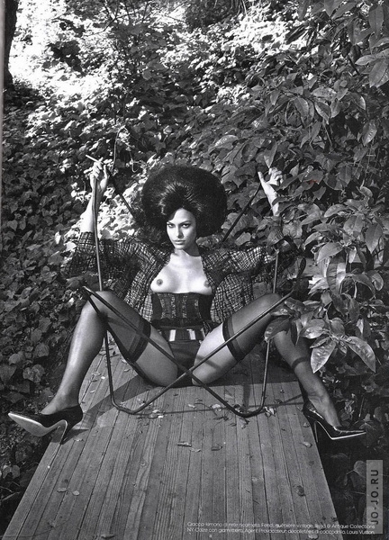 Eva Mendes в журнале Vogue