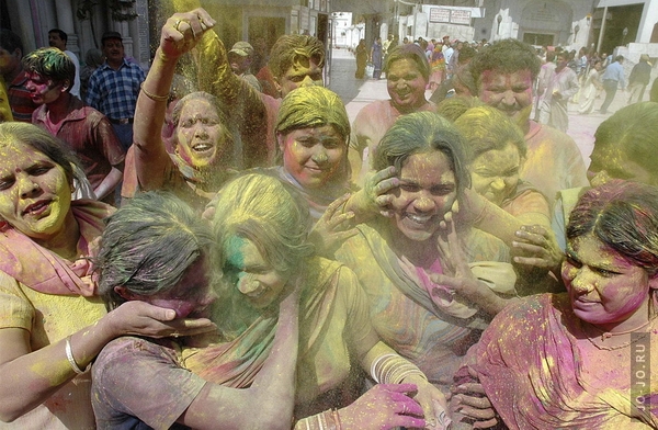 Фестиваль весны в Индии