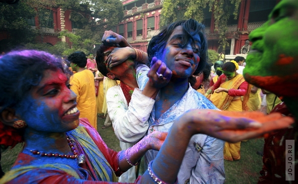 Фестиваль весны в Индии