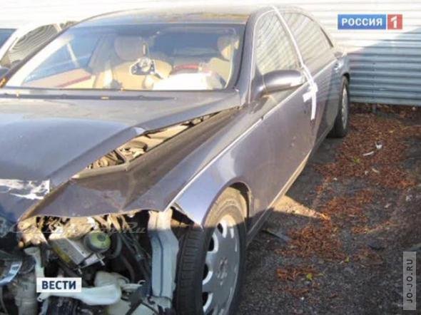 Дворник на старенькой Toyota разбил Maybach и теперь должен страховой 9млн. руб