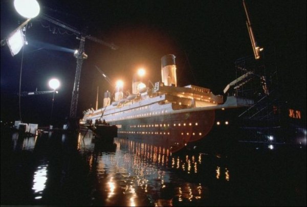  Кадры со съемок фильма "Титаник"