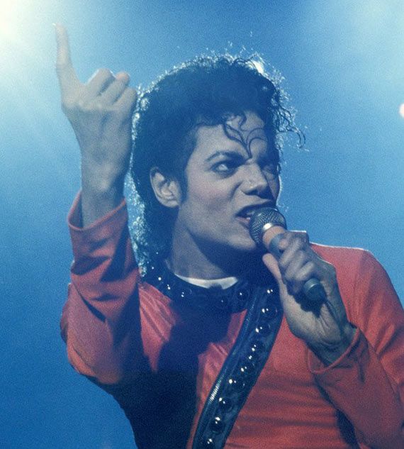 Как менялось лицо Майкла Джексона с годами 