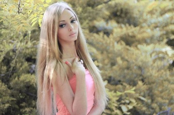 Алина Ковалевская - живая кукла из Одессы