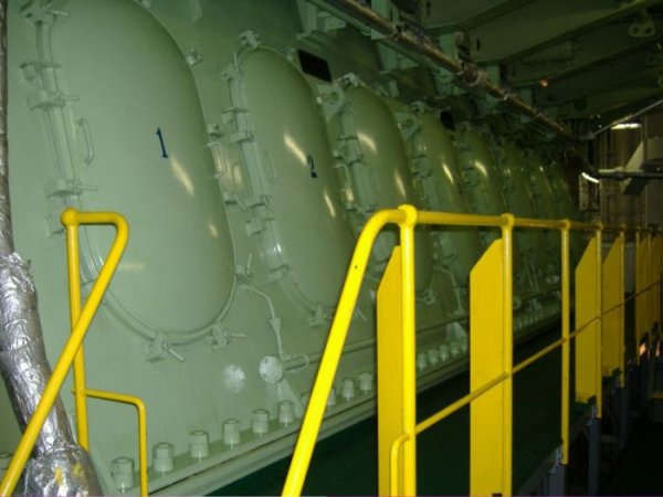 Машинное отделение танкера "Olympia"