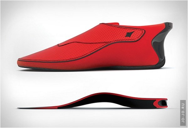 "Умные" кроссовки со встроенным навигатором разработаны в Индии   