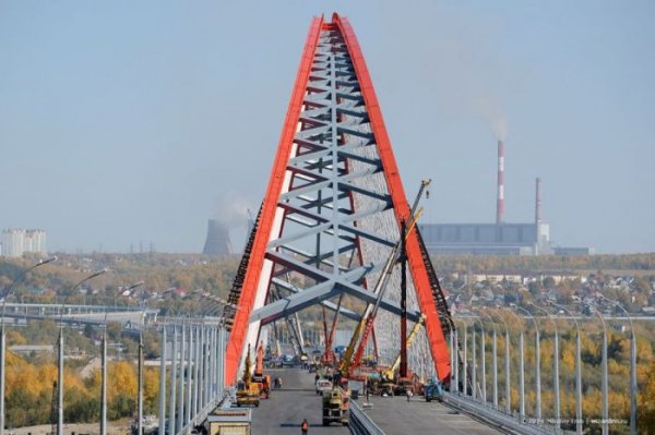 Испытание нового Бугринского моста на прочность