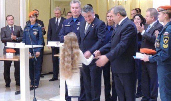 9-летняя девочка получила орден «За мужество»