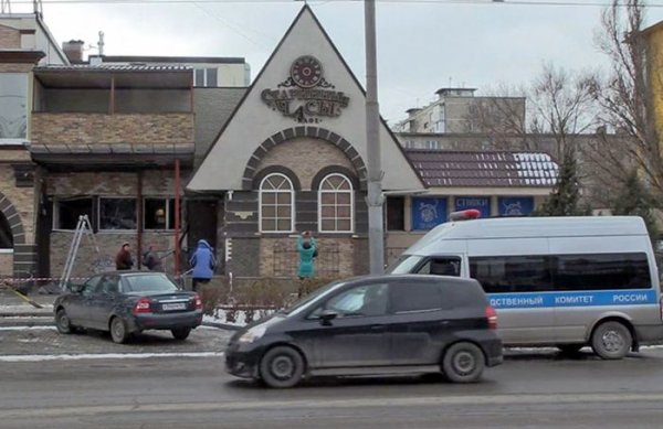 Кафе в Ростове-на-Дону было обстреляно из РПГ